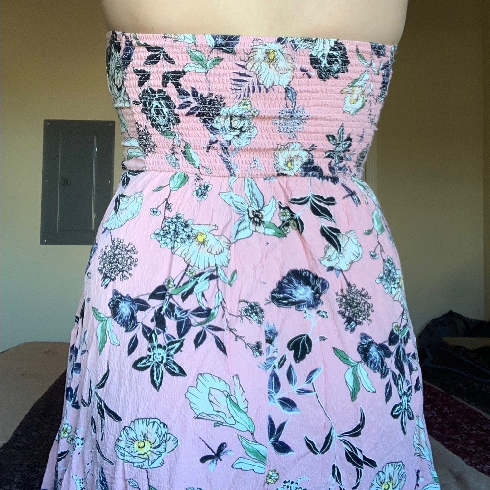 Dress - Picture 3 of 7